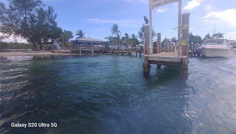 360 GULF OF MEXICO DRIVE