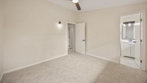 2110 Colony Dr SW