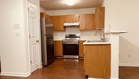 943 Homestead Park Dr