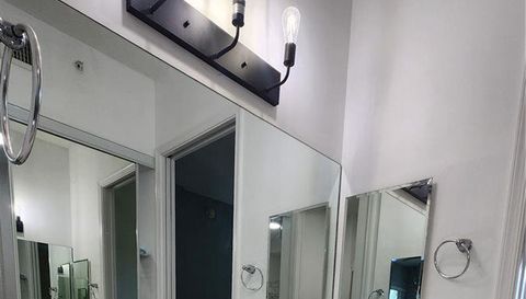 3600 Oaks Clubhouse Dr