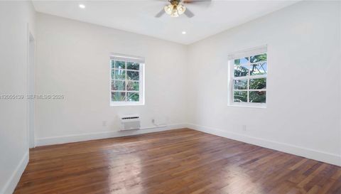 1241 13th St