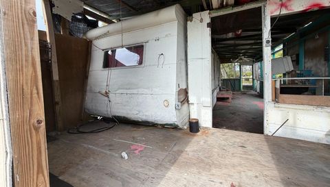 13562 W Brookview Ln