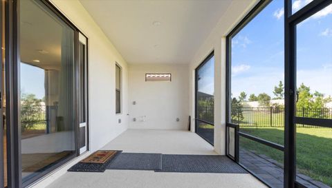 4512 CRESTPOINT Wy
