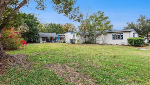 1541 WESTCHESTER AVENUE