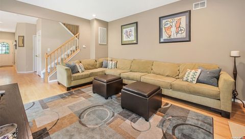 27 Snowdance Ln