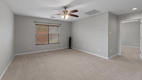 2240 Independence DR