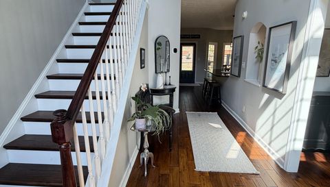 450 Chandler Ct