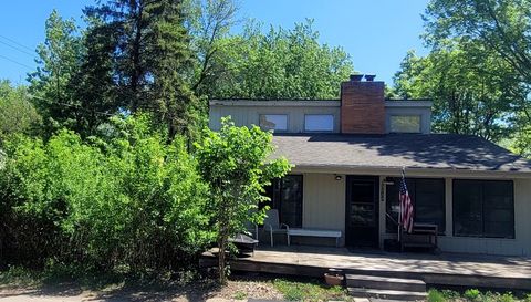 3114 Brooks Lane