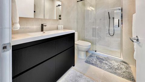 6700 Indian Creek Dr