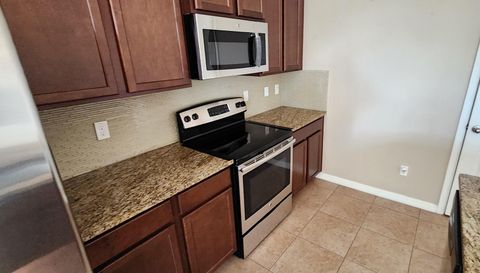 1111 Peterson Pl
