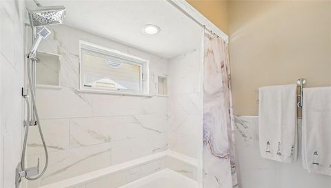 660 CEDARS COURT
