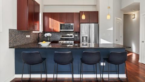 2314 W Wabansia Avenue