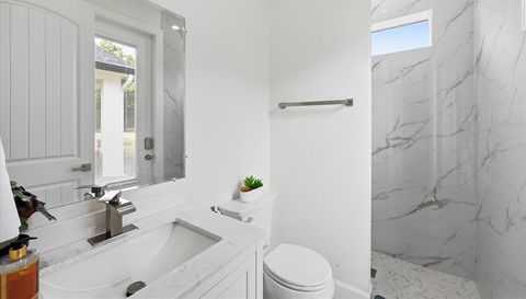 4210 THONOTOSASSA ROAD