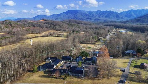 4304 Little Creek Way