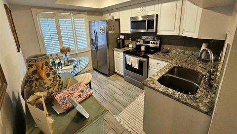 1370 Heather Ridge