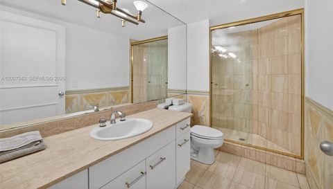 21205 Yacht Club Dr