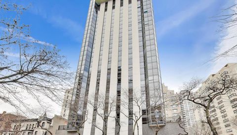 1310 N Ritchie Court