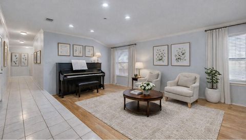 4103 Natural Bridge CT