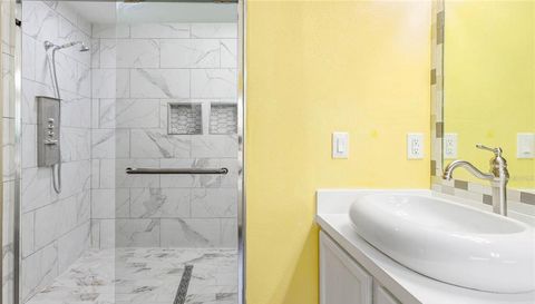 27012 SEA BREEZE WAY