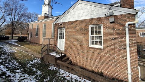 5880 Christy Boulevard