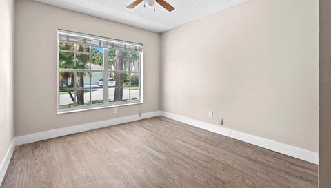 8320 Bermuda Sound Way