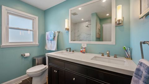 8426 W Betty Terrace