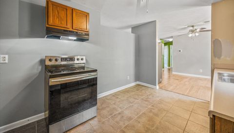 439 Sommerville Ave