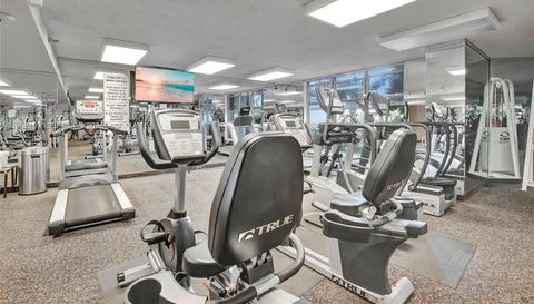 3500 Mystic Pointe Dr