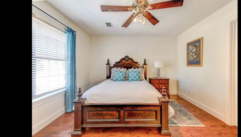 8427 Pheasant Glen Dr