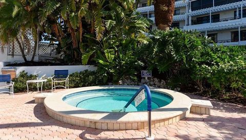 1465 GULF OF MEXICO DRIVE