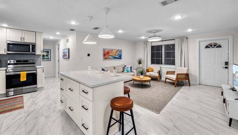 578 - 580 COMPANION WAY