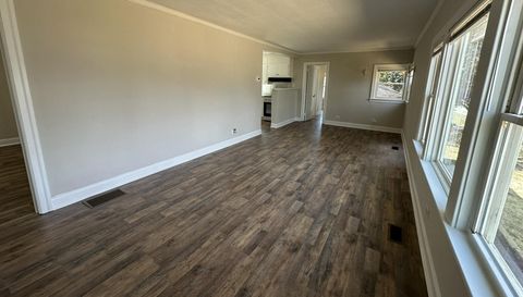 256 Chattahoochee St