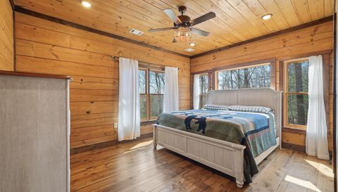 605 Toccoa Preserve Lane