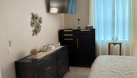 14061 Heritage Landing Blvd