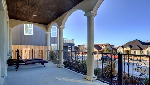 9033 Quarry Hill Ct