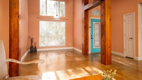 190 Shady Bluff DR