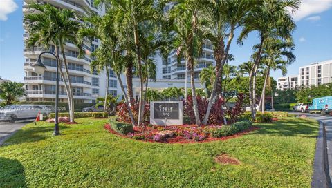 3500 Mystic Pointe Dr