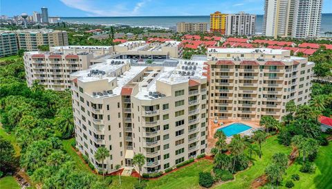 3 OCEANS WEST BOULEVARD