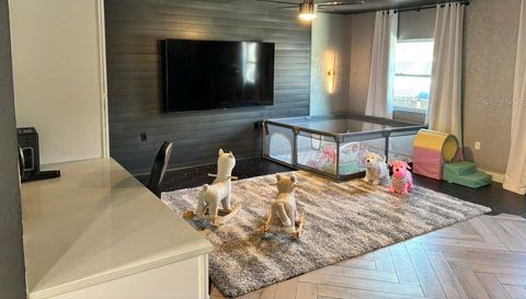 1800 GRANADA BOULEVARD