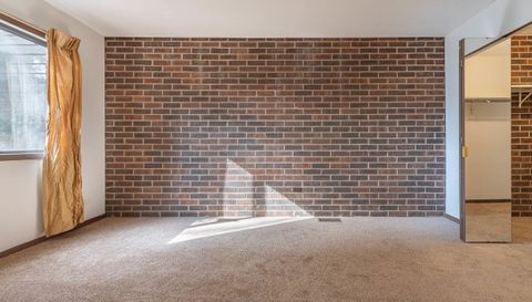 1840 W Highland Avenue