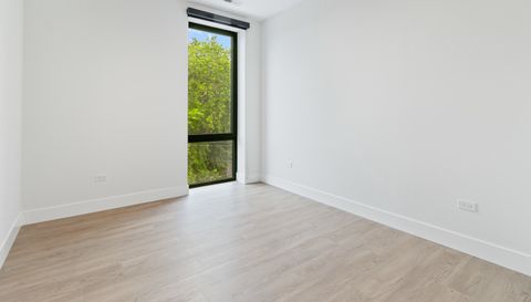 3140 N Clybourn Avenue