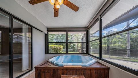 3817 Nicholas Cir
