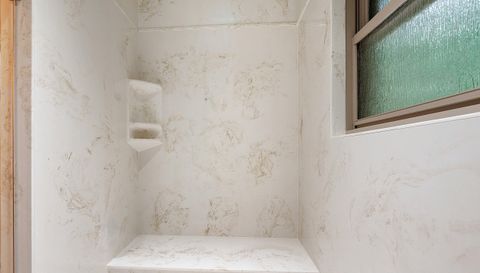 910 English Mountain Rd