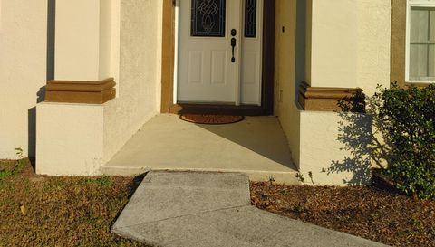 5398 Oxford Manor Cir