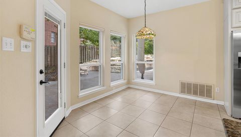 6000 Ironwood CV