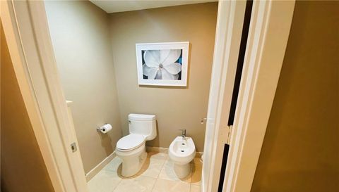 9400 E Bay Harbor Dr