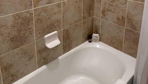 14061 Heritage Landing Blvd