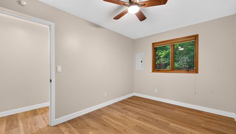 3380 Helmsburg Rd
