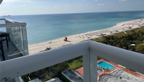 2457 Collins Ave