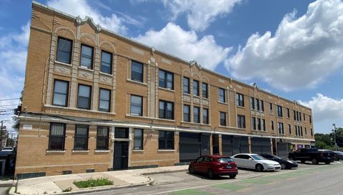 1-15 N Keeler Avenue